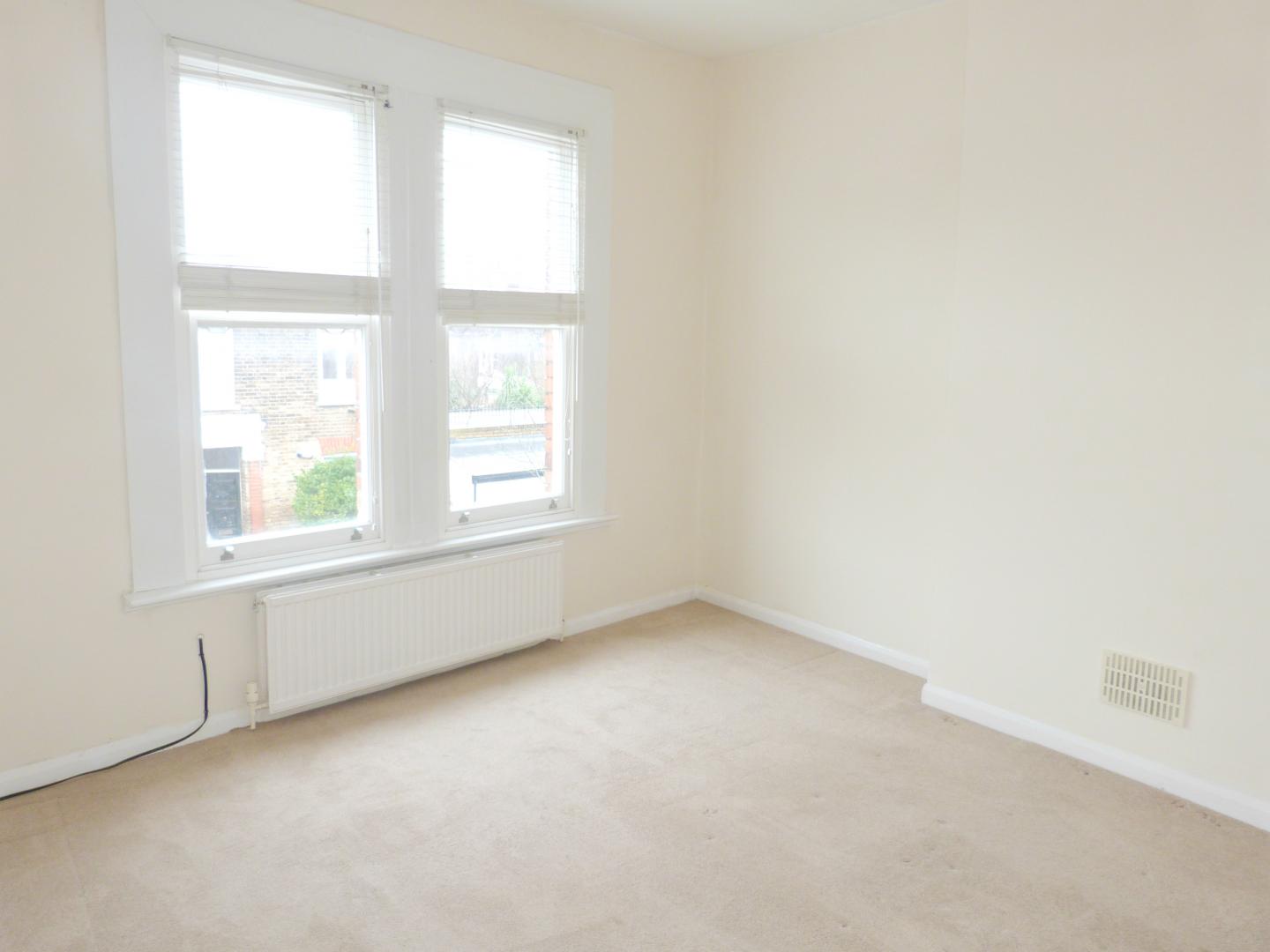 			NEW INSTRUCTION, 2 Bedroom, 1 bath, 1 reception Flat			 Keslake Road, QUEENS PARK