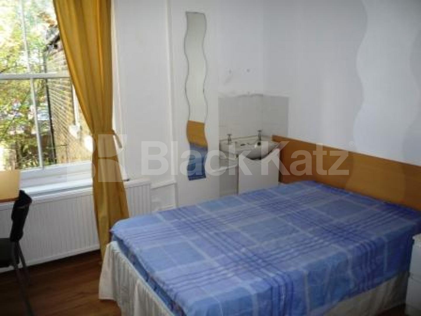 			3 Bedroom, 1 bath, 1 reception Flat			 White Hart Lane, Tottenham