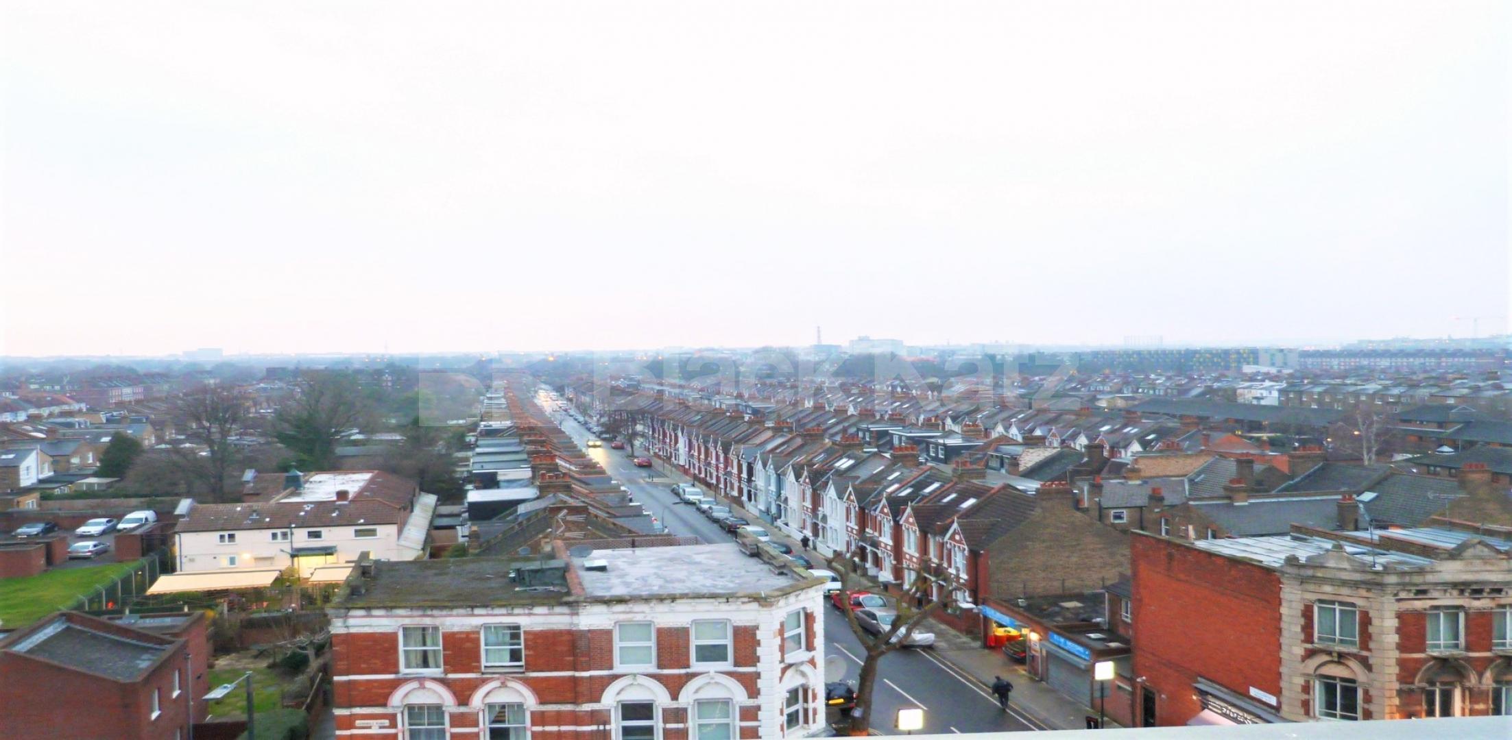 			NEW INSTRUCTION, 2 Bedroom, 1 bath, 1 reception Flat			 Hanover Court, Uxbridge Road, Shepherds Bush