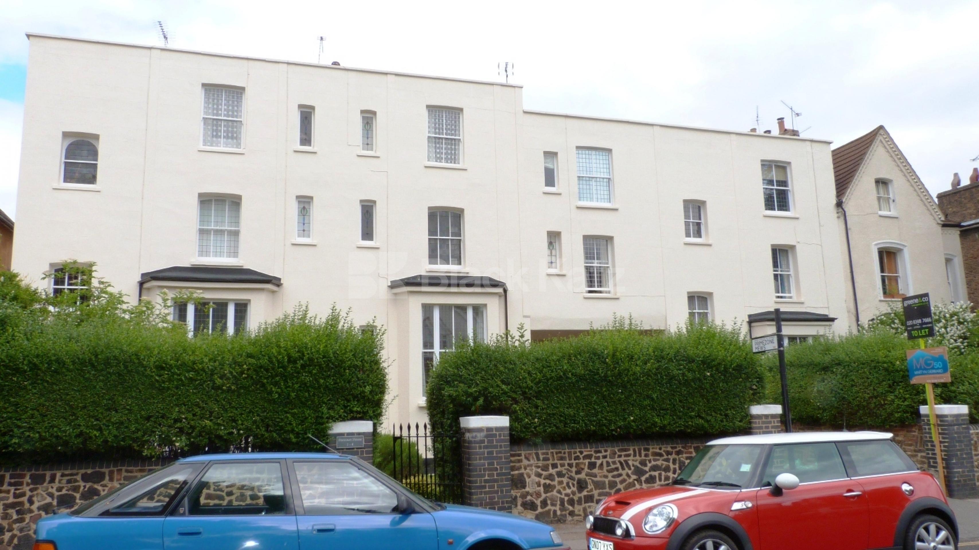 			STUNNING THREE BED!, 3 Bedroom, 1 bath, 1 reception Apartment			 Haringey Park, Crouch End N8