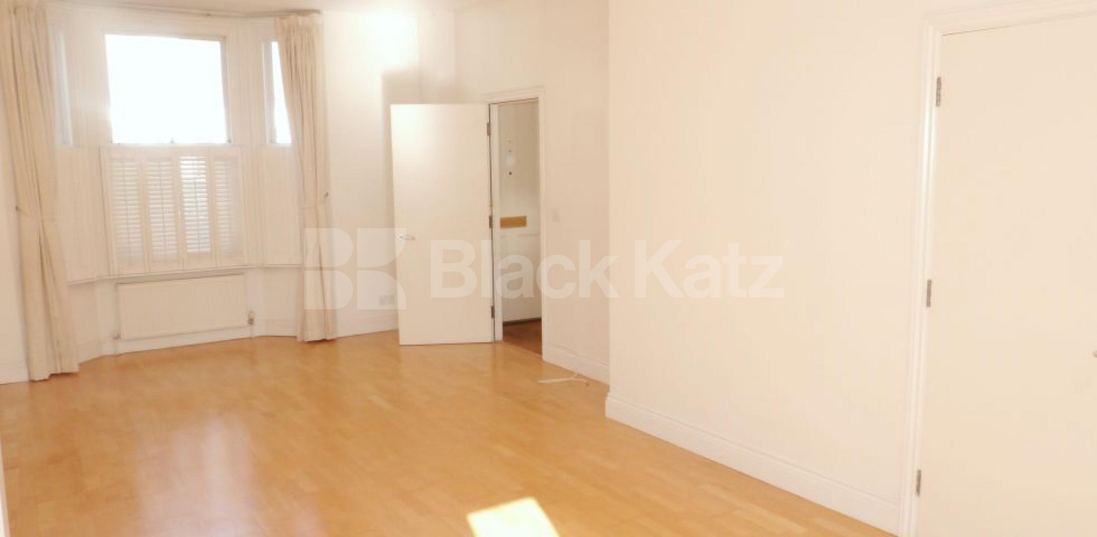 			DETACHED HOUSE, 3 Bedroom, 1 bath, 1 reception Detached House			 Antrobus Road, CHISWICK PARK