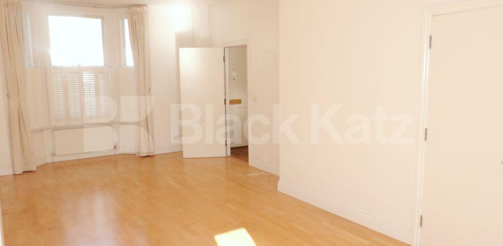 			DETACHED HOUSE, 3 Bedroom, 1 bath, 1 reception Detached House			 Antrobus Road, CHISWICK PARK