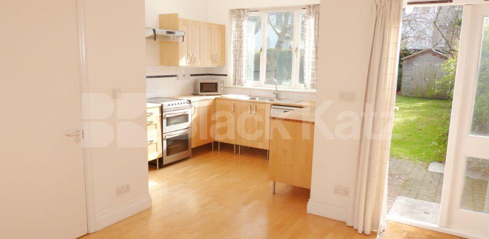 			DETACHED HOUSE, 3 Bedroom, 1 bath, 1 reception Detached House			 Antrobus Road, CHISWICK PARK