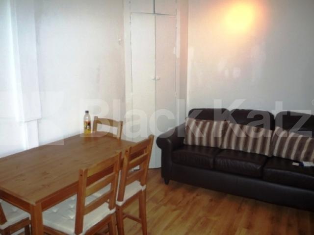 			3 Bedroom, 1 bath, 1 reception Flat			 Tottenham Lane, Crouch End