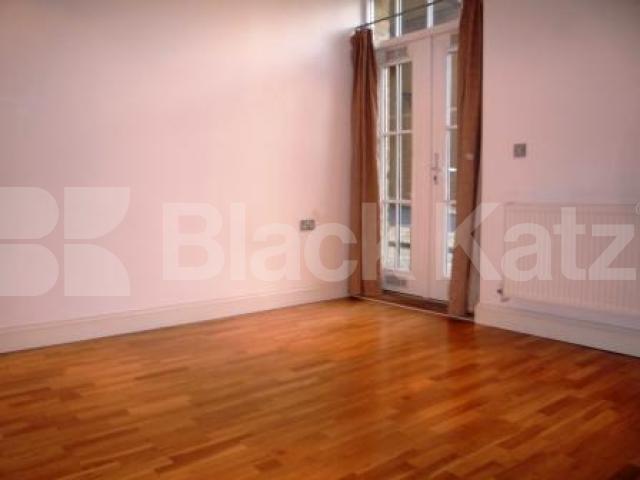 			1 Bedroom, 1 bath, 1 reception Serviced Apartments			 Princess Park Manor, Princess Park Manor