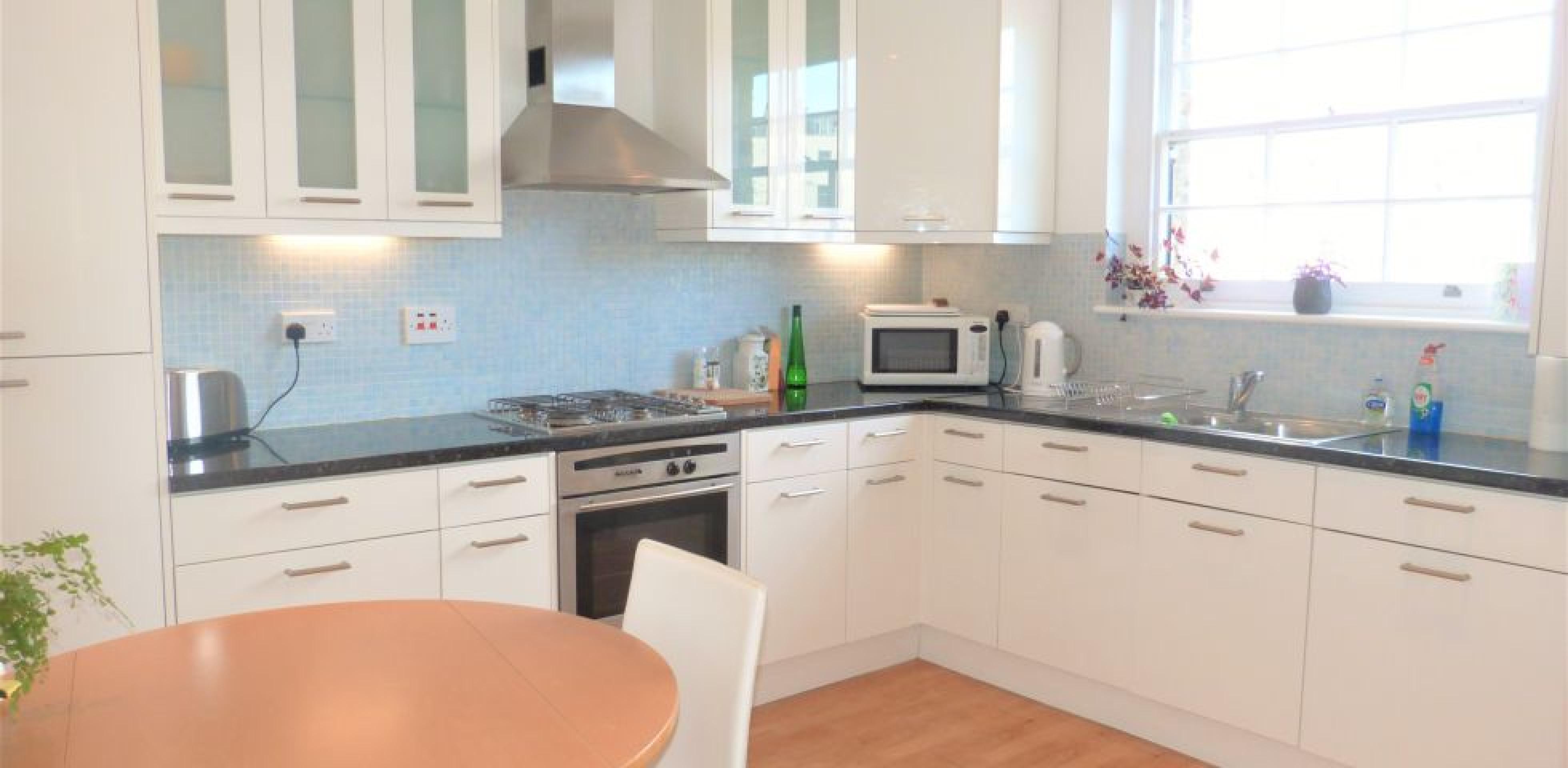 			NEW INSTRUCTION, 2 Bedroom, 1 bath, 1 reception Flat			 Bristol Gardens, MAIDA VALE/LITTLE VENICE W9