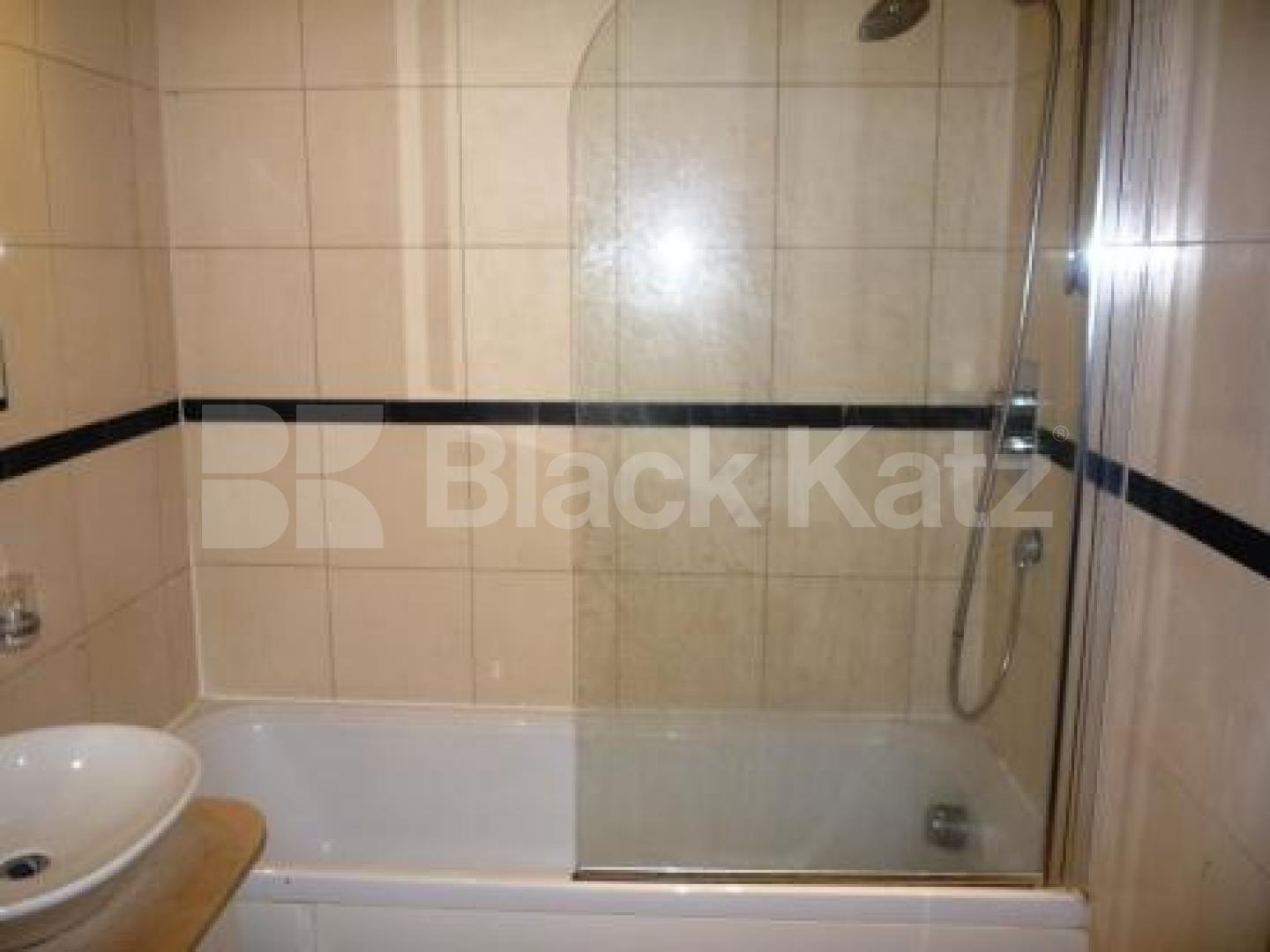 			1 Bedroom, 1 bath, 1 reception Serviced Apartments			 Princess Park Manor, Princess Park Manor