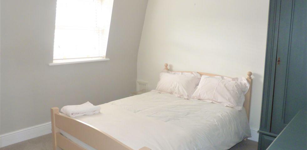 			NEW INSTRUCTION, 2 Bedroom, 1 bath, 1 reception Flat			 Bristol Gardens, MAIDA VALE/LITTLE VENICE