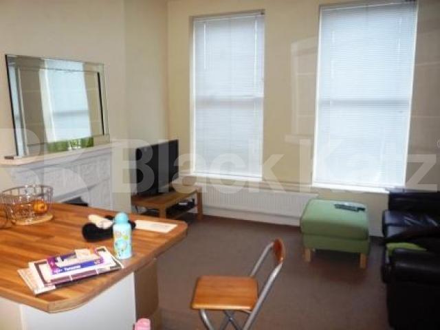 			1 Bedroom, 1 bath, 1 reception Flat			 Tottenham Lane, CROUCH END