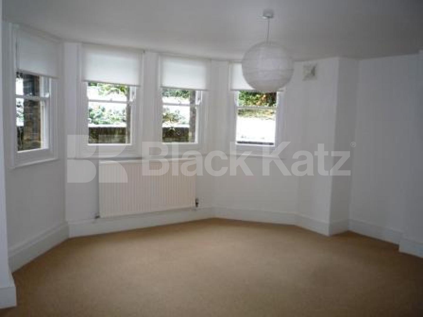 			COLERIDGE CATCHMENT AREA, 3 Bedroom, 1 bath, 1 reception Ground Floor Flat			 Crescent Road, CROUCH END