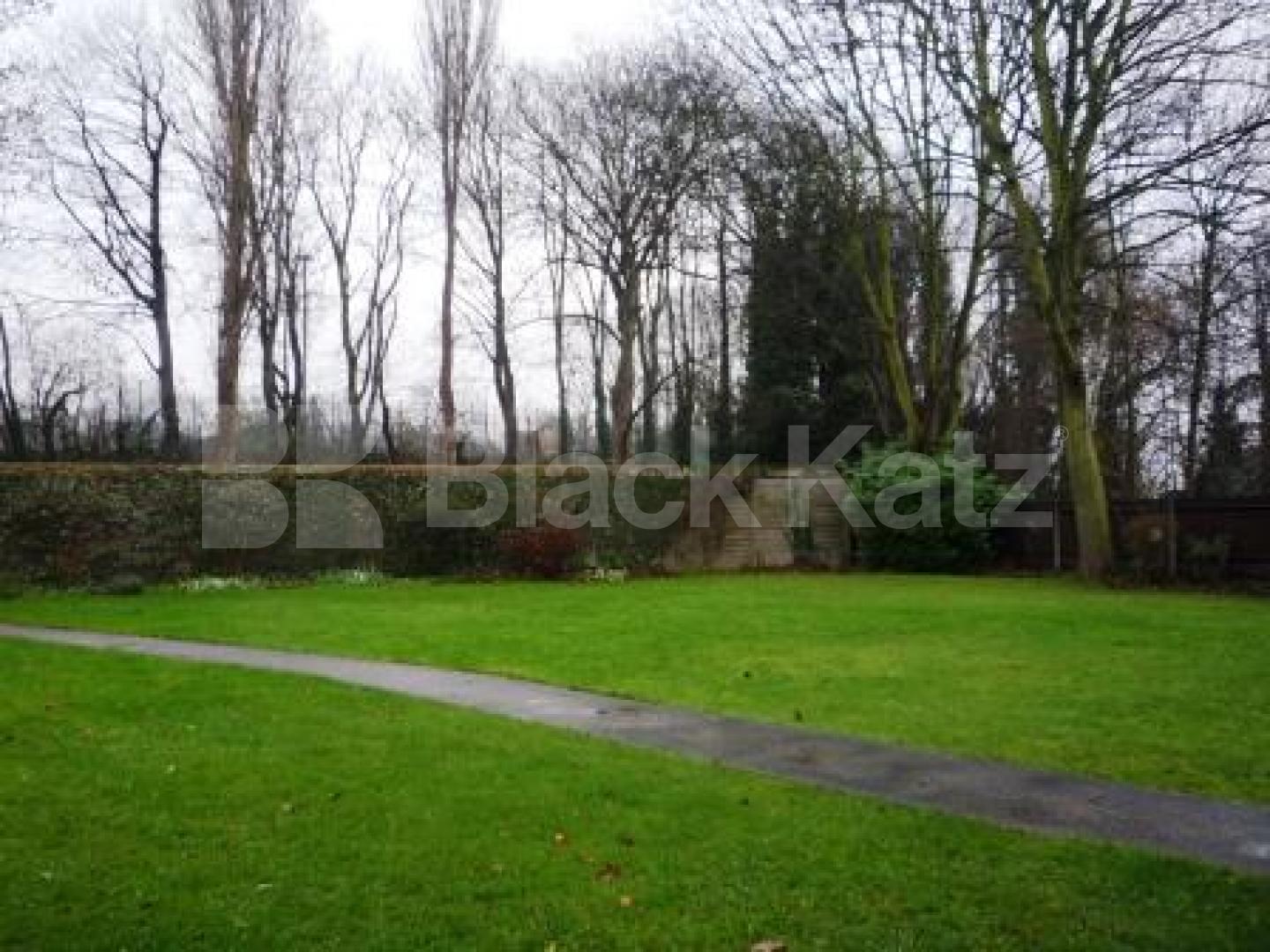 			2 Bedroom, 1 bath, 1 reception Apartment			 Avenue Road, CROUCH END/HIGHGATE