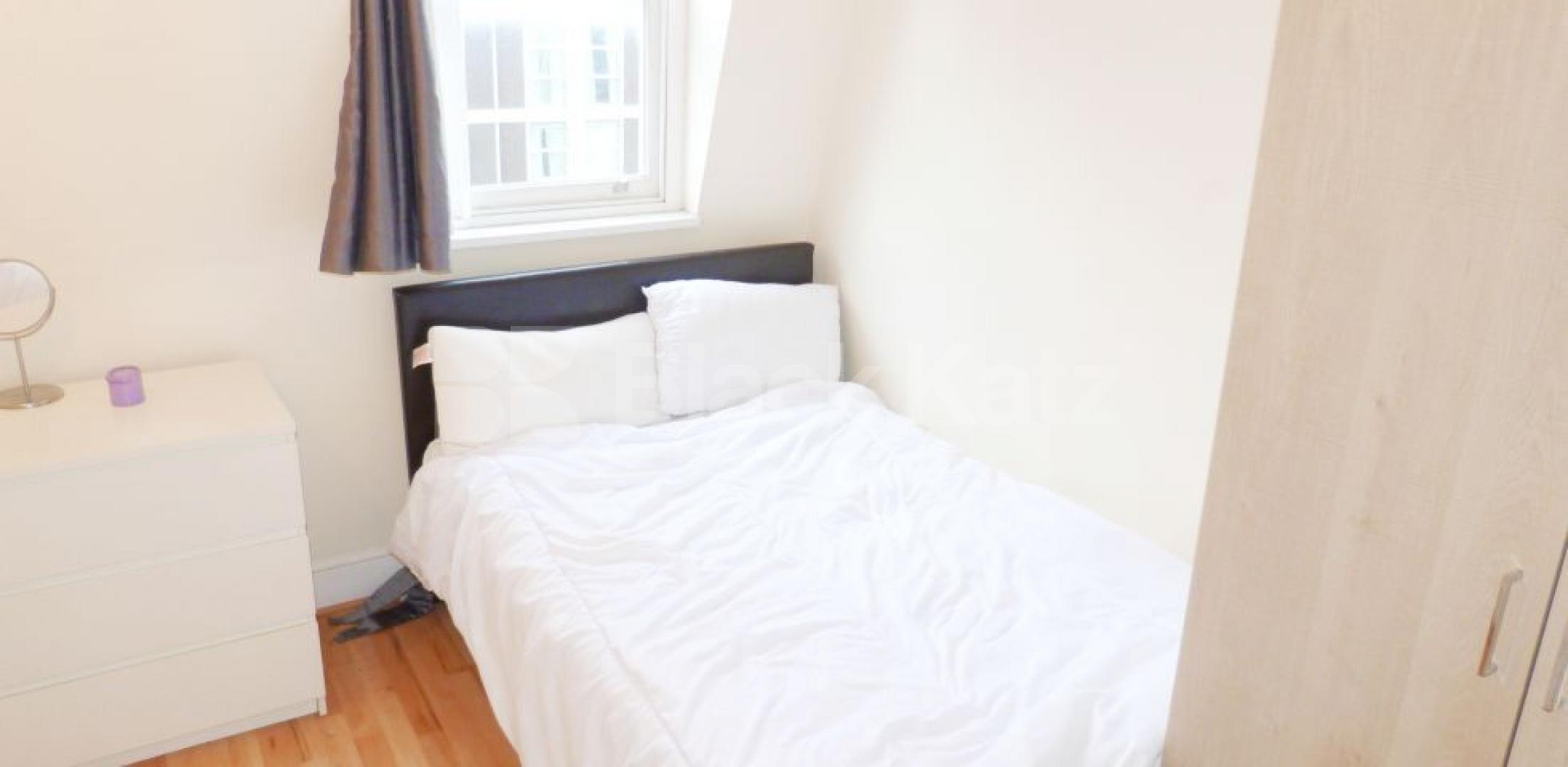 			NEW INSTRUCTION, 2 Bedroom, 1 bath, 1 reception Apartment			 Collingham Place, EARLS COURT