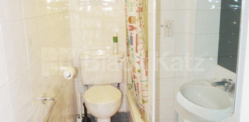 			NEW INSTRUCTION, 2 Bedroom, 1 bath, 1 reception Apartment			 Collingham Place, EARLS COURT