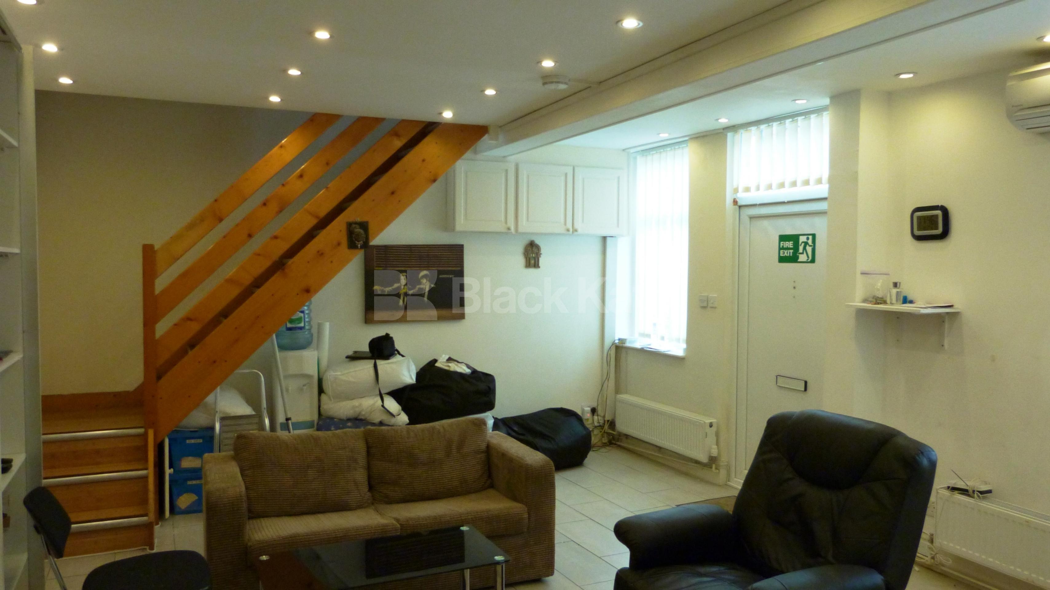 			New Instruction, 1 Bedroom, 1 bath, 1 reception Flat			 Fairfax Mews, Harringay N8
