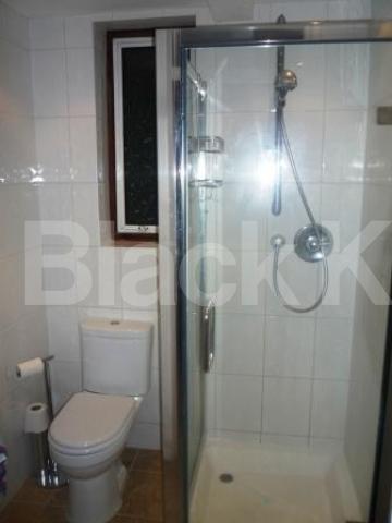 			2 Bedroom, 1 bath, 1 reception Ground Floor Flat			 Ballards Lane, North Finchley