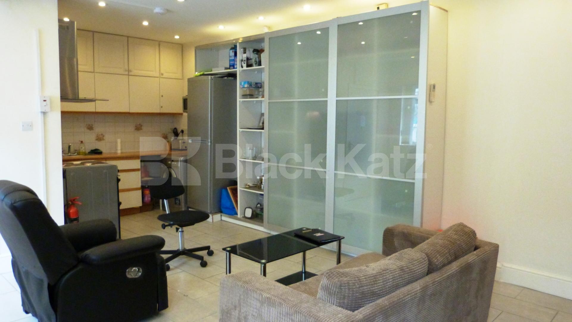 			New Instruction, 1 Bedroom, 1 bath, 1 reception Flat			 Fairfax Mews, Harringay