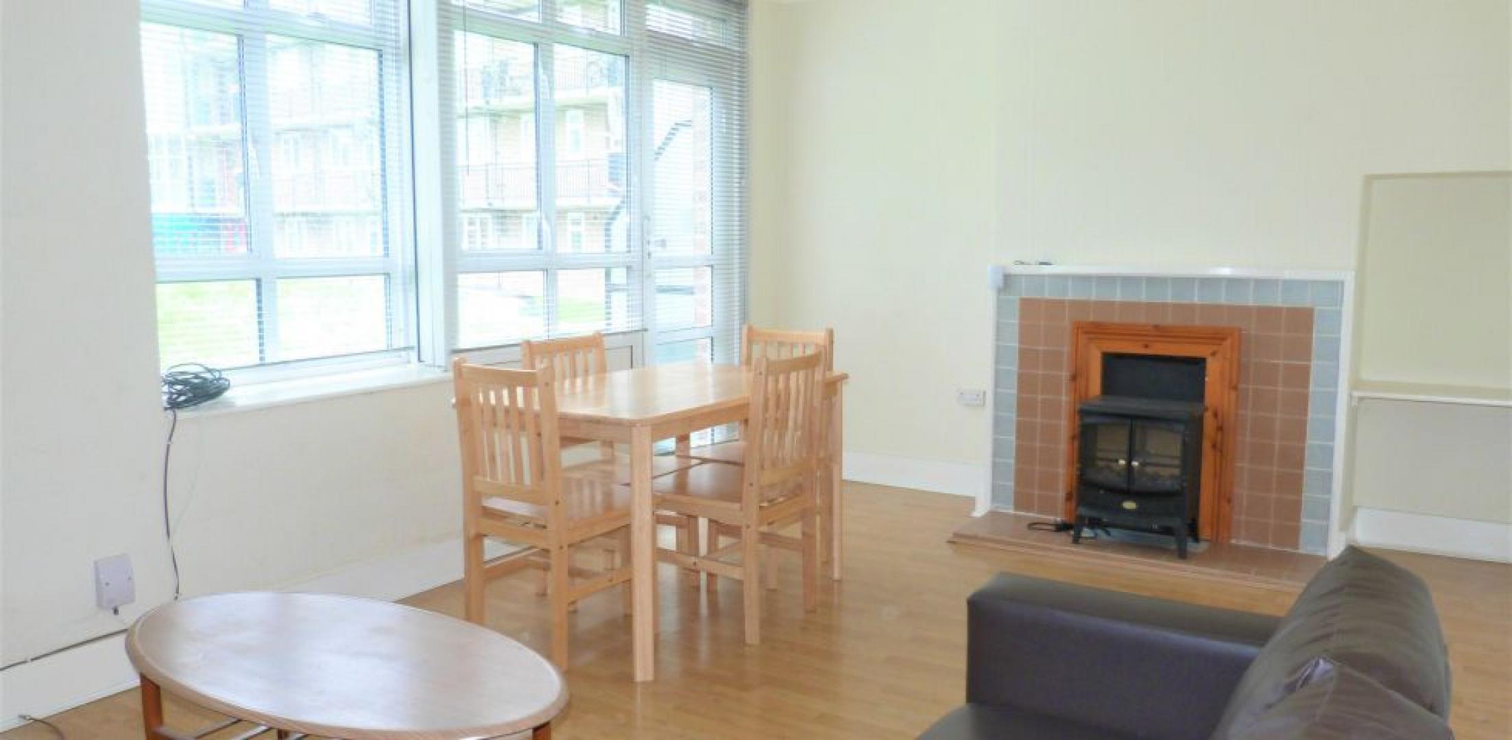 			NEW INSTRUCTION, 3 Bedroom, 1 bath, 1 reception Flat			 Mortimer Crescent , KILBURN / MAIDA VALE