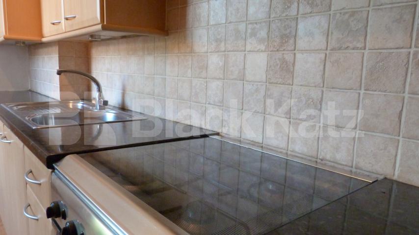 			New Instruction!, 1 Bedroom, 1 bath, 1 reception Ground Floor Flat			 Natal Road, Bounds Green