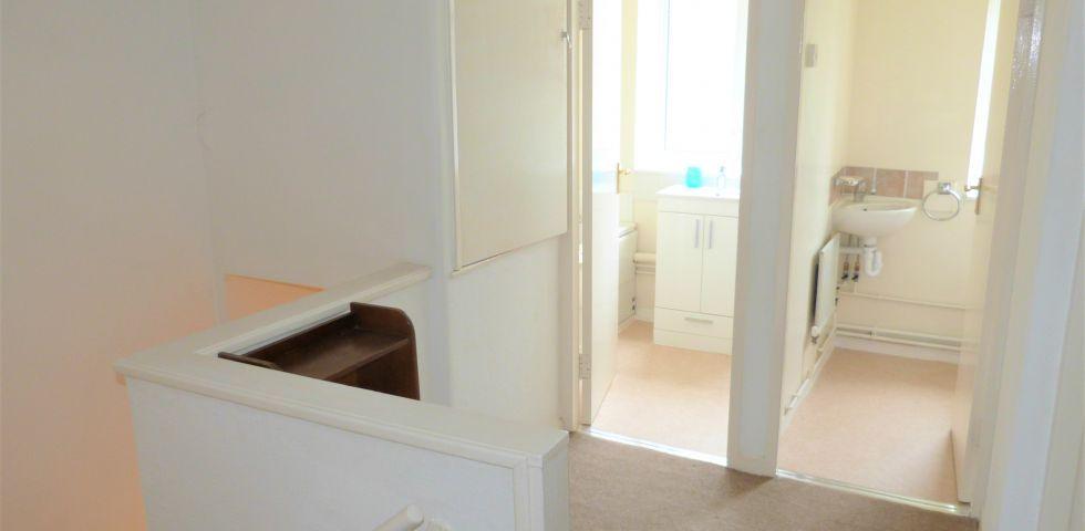 			NEW INSTRUCTION, 3 Bedroom, 1 bath, 1 reception Flat			 Mortimer Crescent , KILBURN / MAIDA VALE