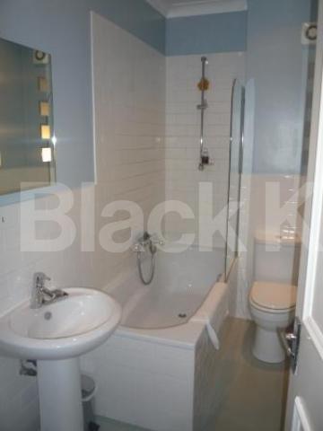 			2 Bedroom, 1 bath, 1 reception Flat			 Ferme Park Road, Crouch End