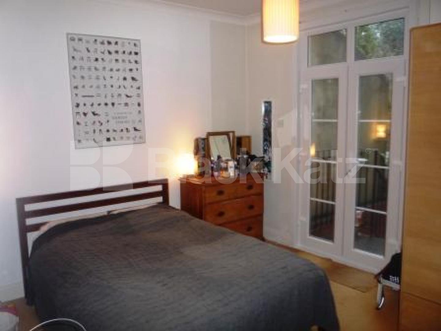 			2 Bedroom, 1 bath, 1 reception Flat			 Ferme Park Road, Crouch End