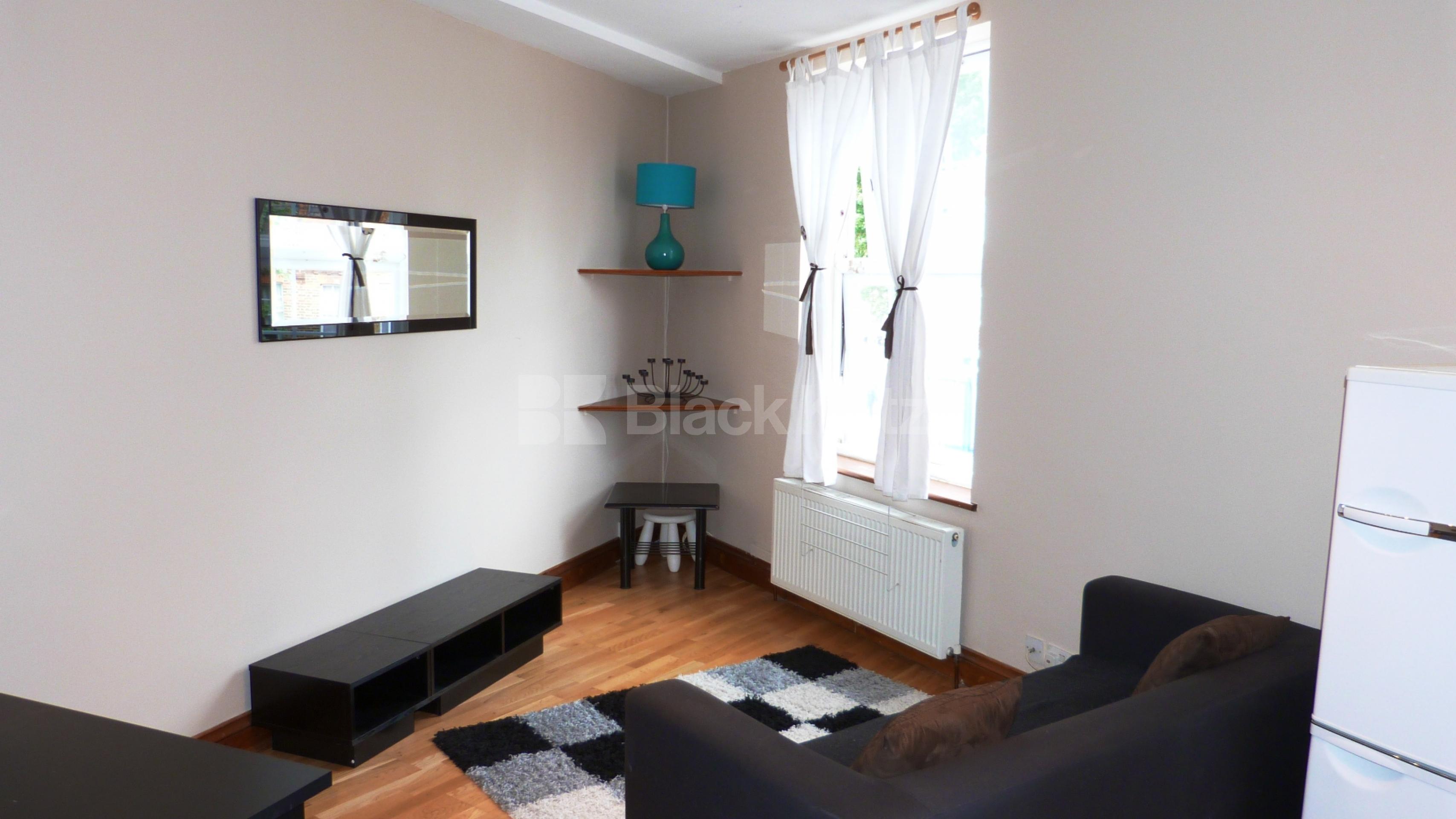 			Hollywood Green!, 2 Bedroom, 1 bath, 1 reception Flat			 Wood Green High Street, Wood Green N22