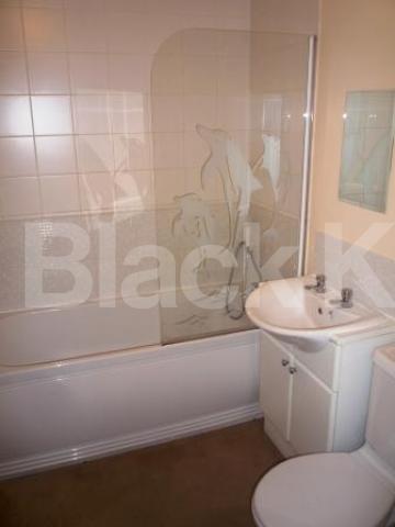 			Available Start of August!, 2 Bedroom, 1 bath, 1 reception Flat			 Wightman road, HORNSEY N8