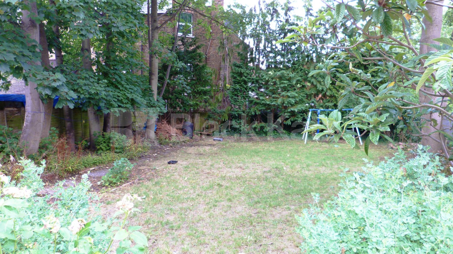 			1 Bedroom, 1 bath, 1 reception Ground Floor Flat			 Queens Avenue, MUSWELL HILL