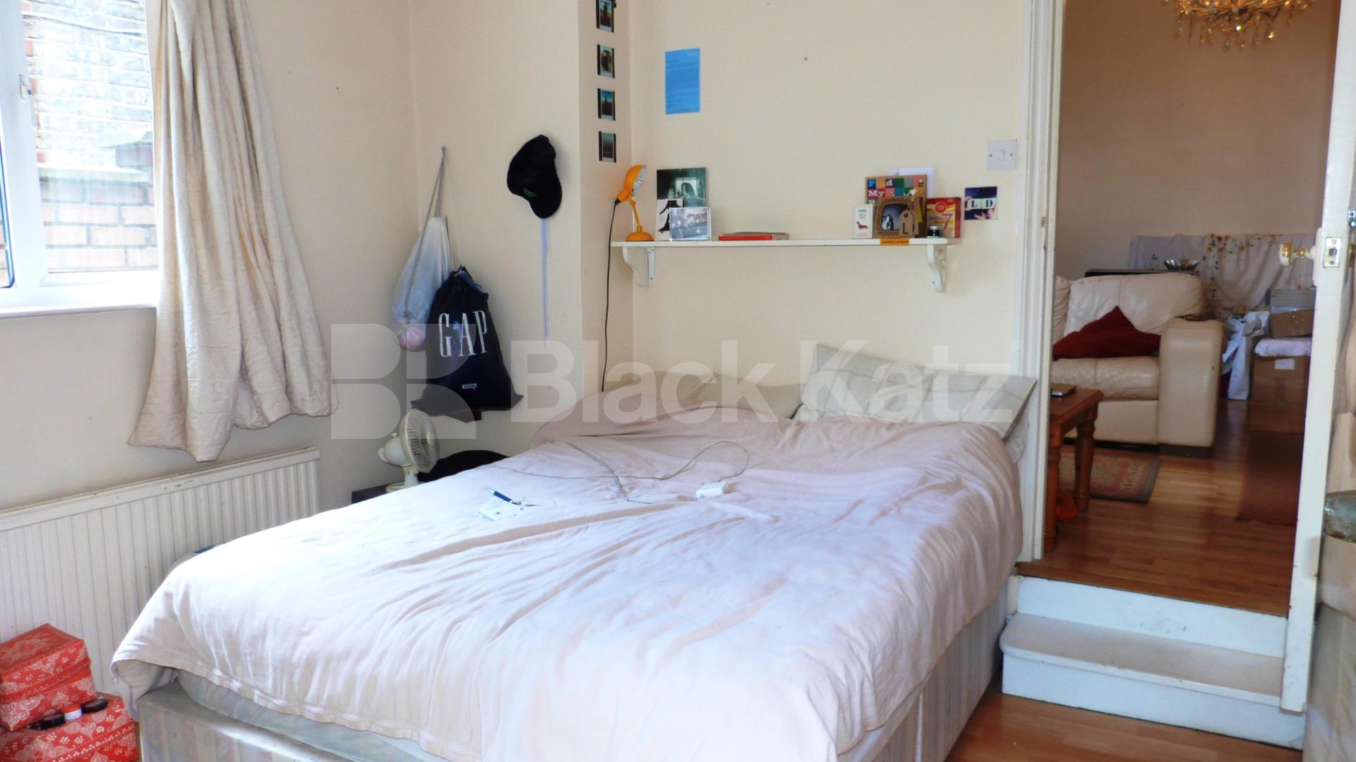 			1 Bedroom, 1 bath, 1 reception Ground Floor Flat			 Queens Avenue, MUSWELL HILL