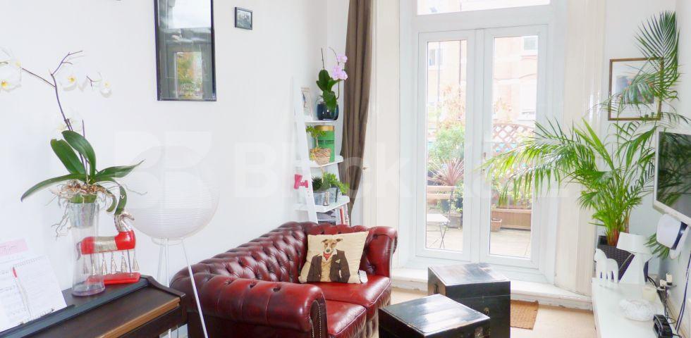 			UNDER OFFER , 1 Bedroom, 1 bath, 1 reception Apartment			 Goldhawk Road , SHEPHERDS BUSH