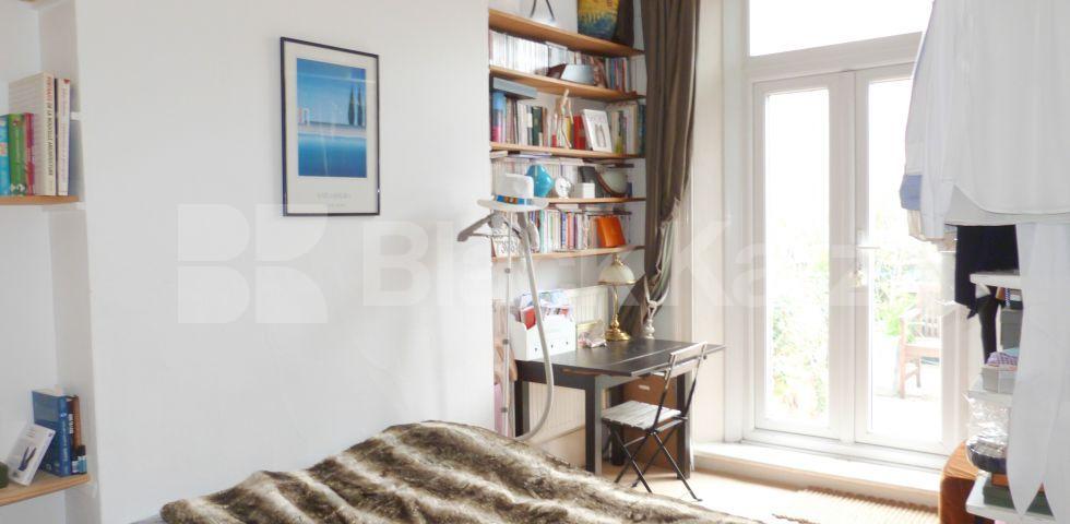 			UNDER OFFER , 1 Bedroom, 1 bath, 1 reception Apartment			 Goldhawk Road , SHEPHERDS BUSH