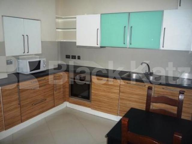 			FORTISMERE CATCHMENT!!, 3 Bedroom, 1 bath, 1 reception Flat			 Queens Avenue, MUSWELL HILL