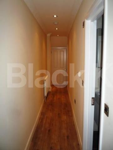 			1 Bedroom, 1 bath, 1 reception Ground Floor Flat			 Middle Lane, CROUCH END