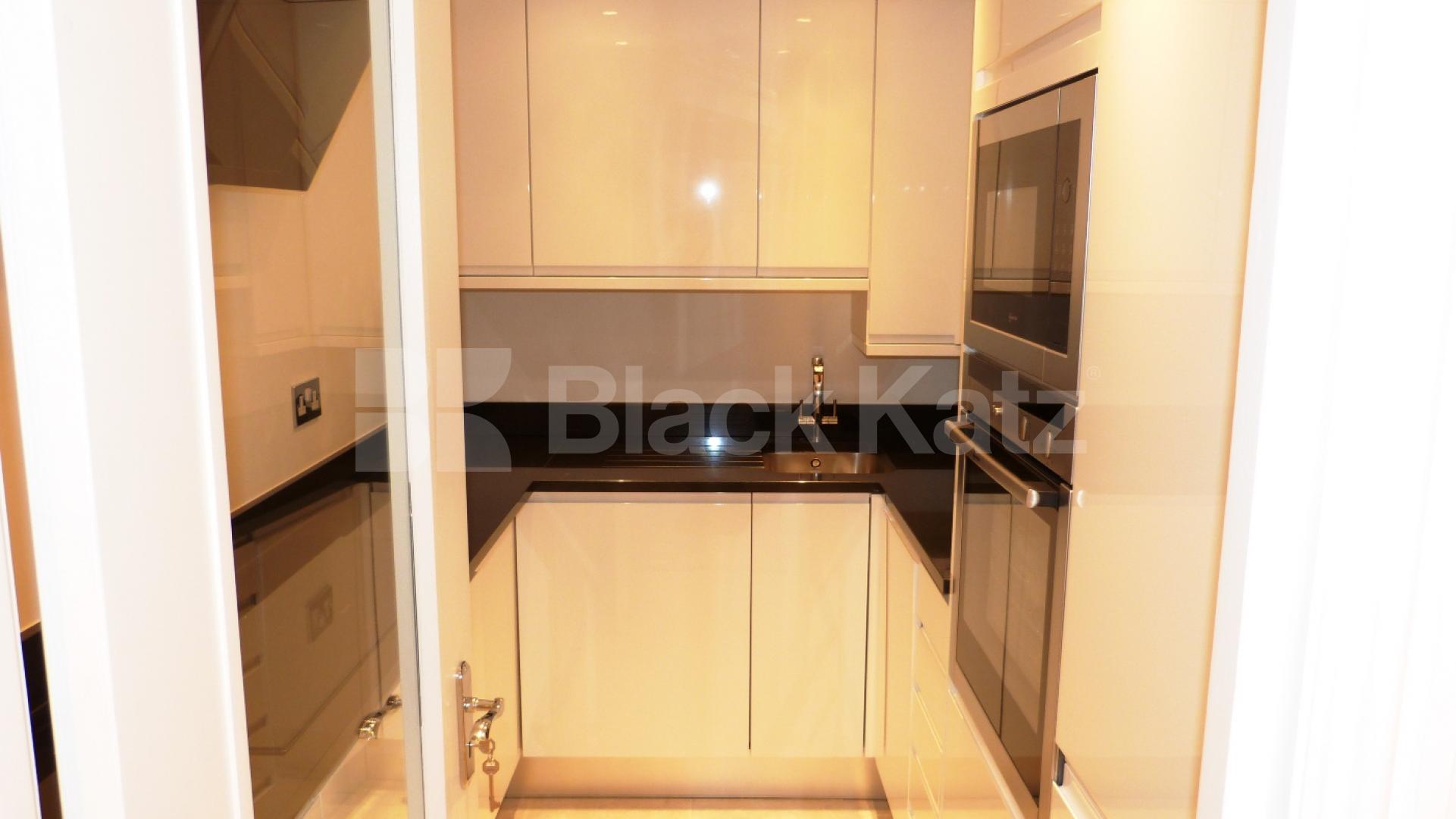 			2 Bedroom, 1 bath, 1 reception Flat			 Wolseley Road, Crouch End