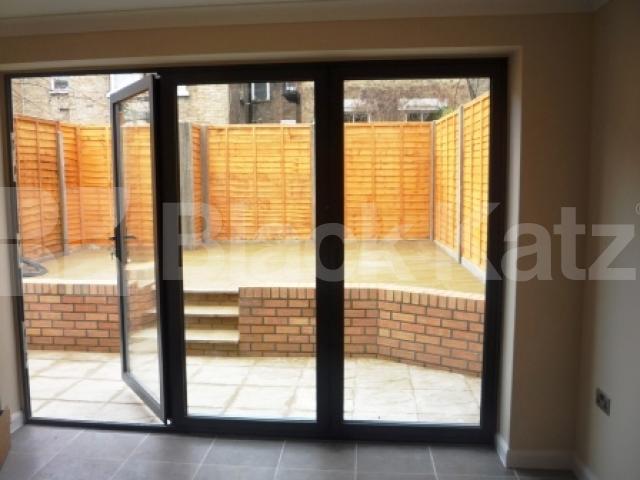 			1 Bedroom, 1 bath, 1 reception Ground Floor Flat			 Middle Lane, CROUCH END