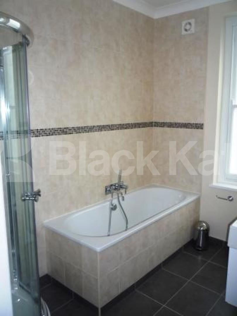 			2 Bedroom, 1 bath, 1 reception Flat			 Middle Lane, CROUCH END