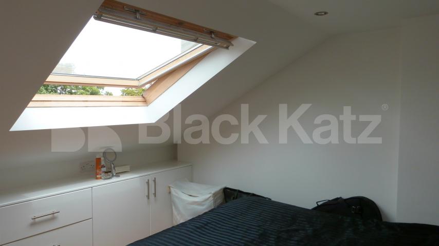 			1 Bedroom, 1 bath, 1 reception Flat			 Turnpike Lane, Hornsey