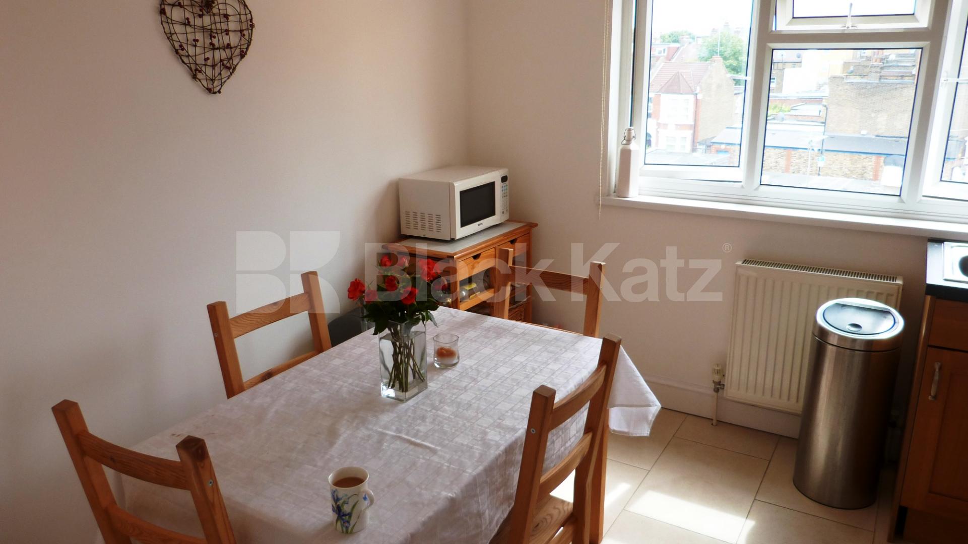 			1 Bedroom, 1 bath, 1 reception Flat			 Turnpike Lane, Hornsey