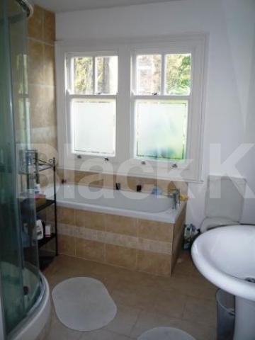 			LET, 2 Bedroom, 1 bath, 1 reception Flat			 Coolhurst Road, CROUCH END