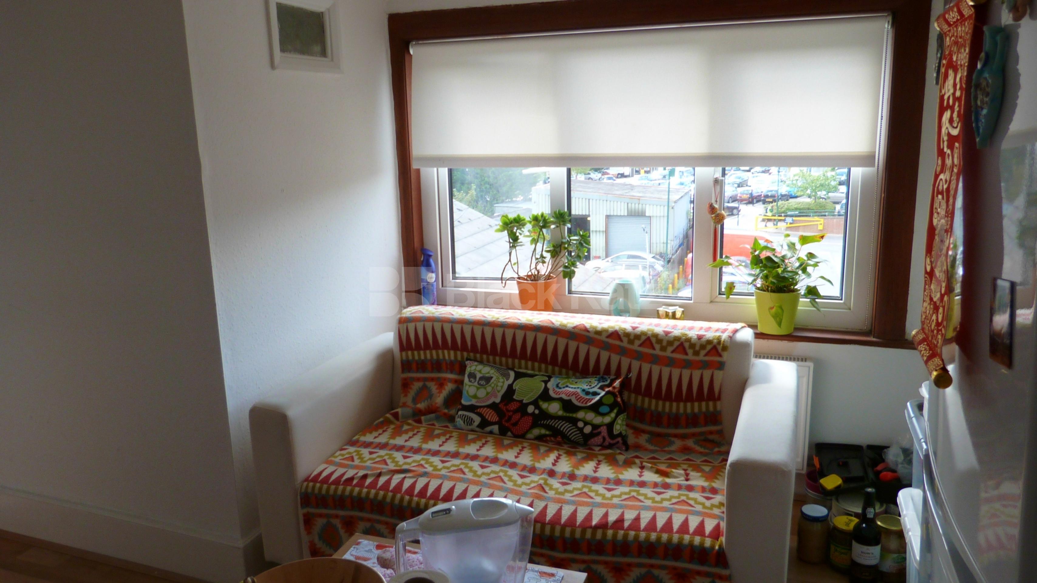 			Price Reduced !, 1 Bedroom, 1 bath, 1 reception Flat			 Green Lanes, Palmers Green N13