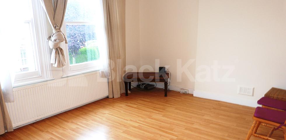 			Great Two double Bed Property, 2 Bedroom, 1 bath, 1 reception Flat			 Muswell Avenue, MUSWELL HILL
