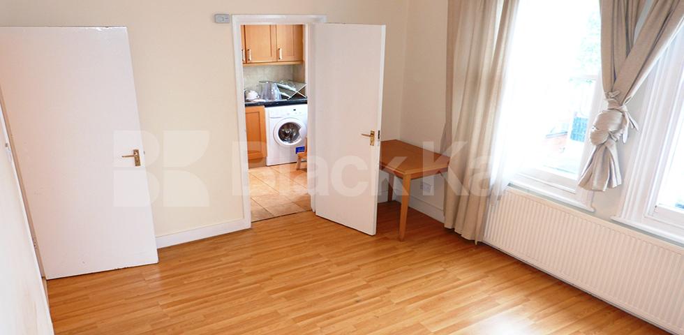 			Great Two double Bed Property, 2 Bedroom, 1 bath, 1 reception Flat			 Muswell Avenue, MUSWELL HILL