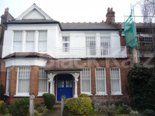 			1 Bedroom, 1 bath, 1 reception Flat			 Wellfield Avenue, Muswell Hill