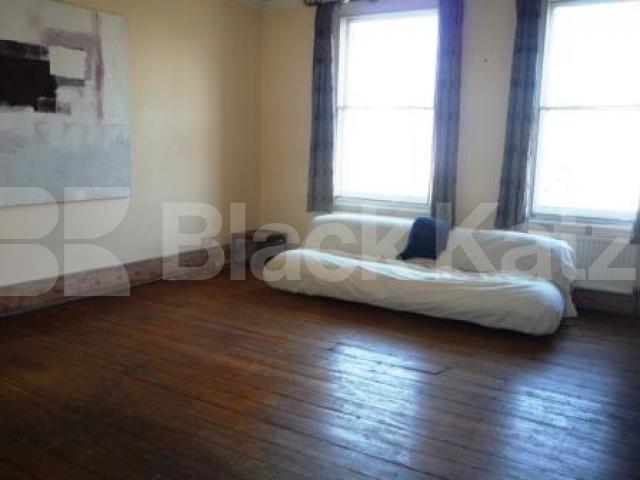 			Available Now, 1 Bedroom, 1 bath, 1 reception Flat			 Park Road, CROUCH END