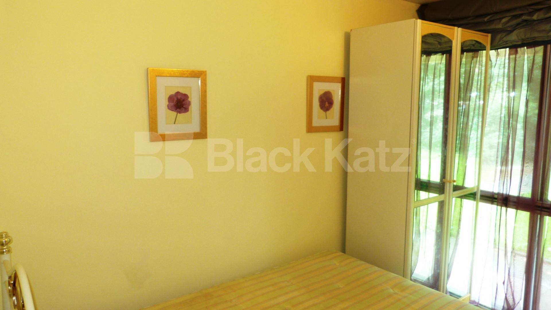 			1 Bedroom, 1 bath, 1 reception Flat			 Shepherds Hill, HIGHGATE