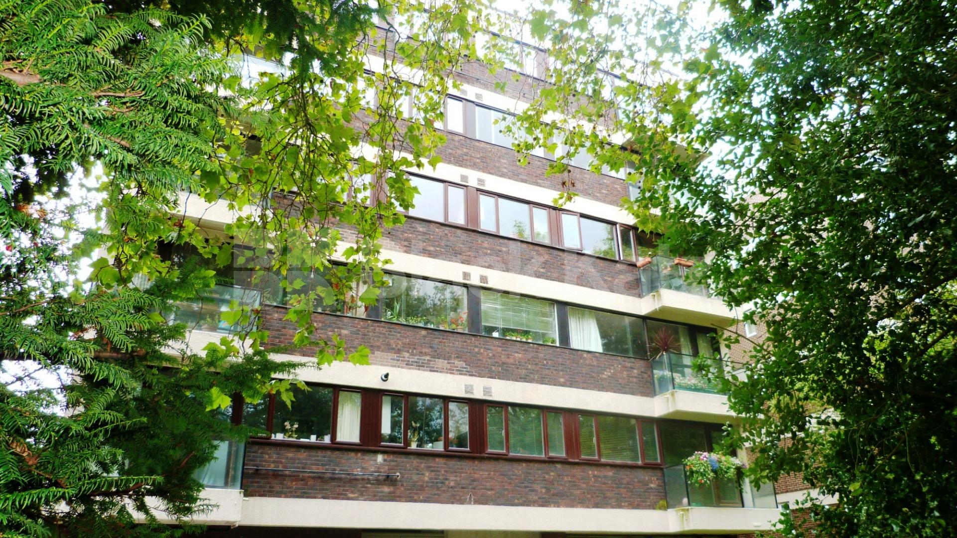 			1 Bedroom, 1 bath, 1 reception Flat			 Shepherds Hill, HIGHGATE
