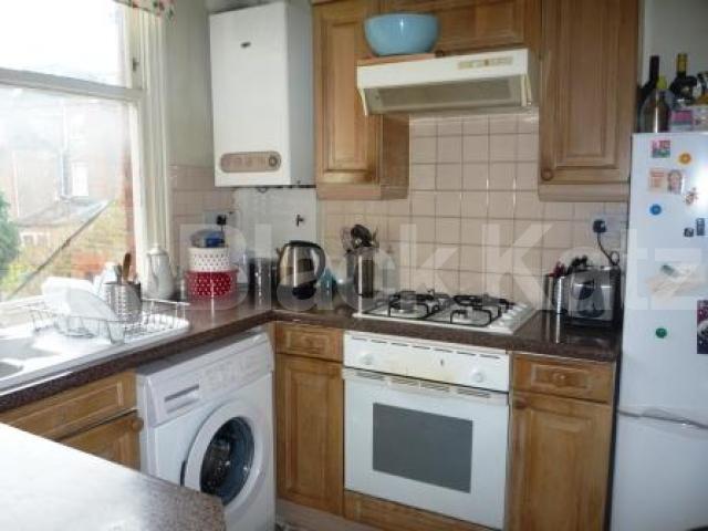 			LET, 2 Bedroom, 1 bath, 1 reception Flat			 Crouch Hill, CROUCH END