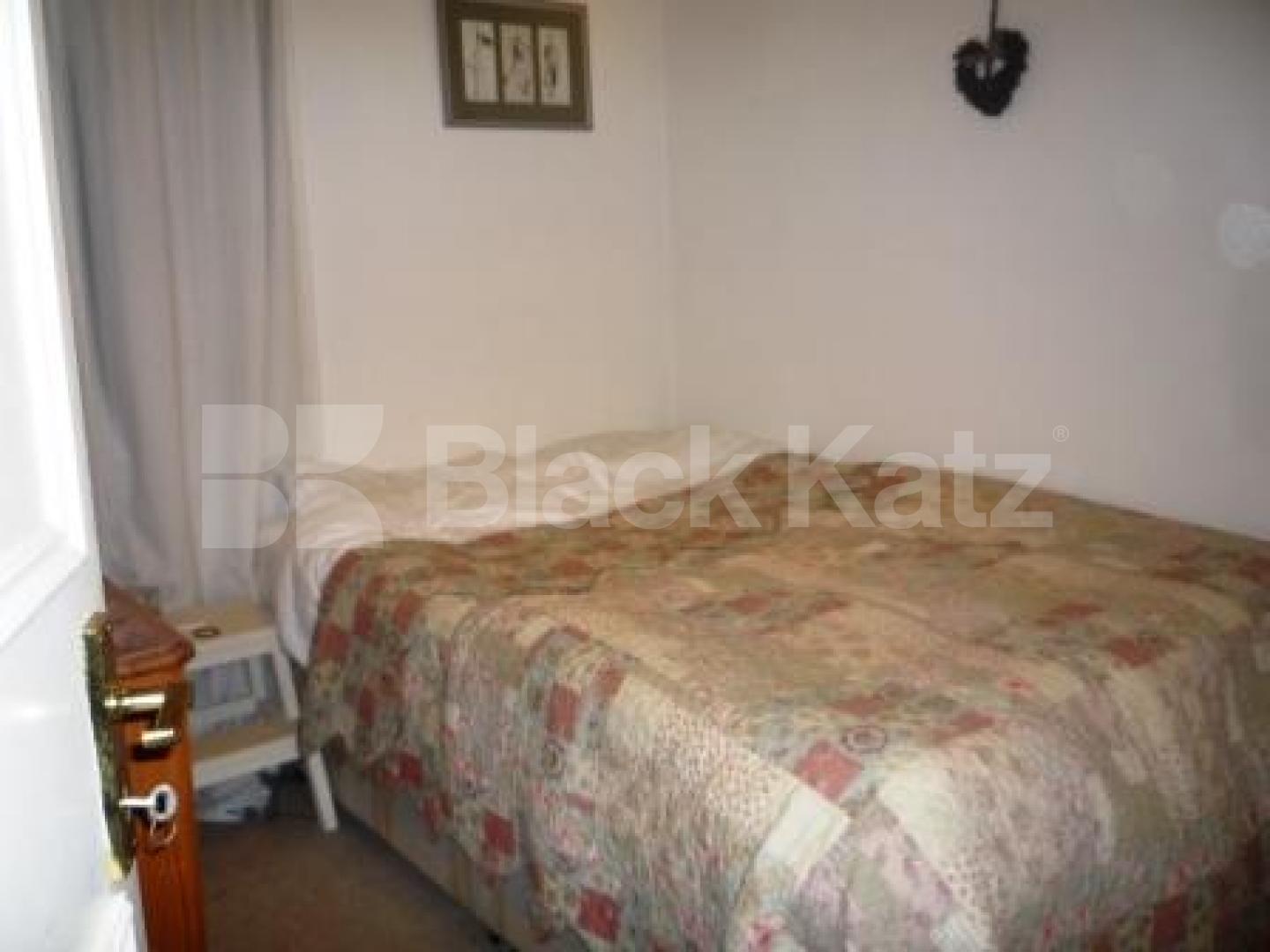 			LET, 2 Bedroom, 1 bath, 1 reception Flat			 Crouch Hill, CROUCH END