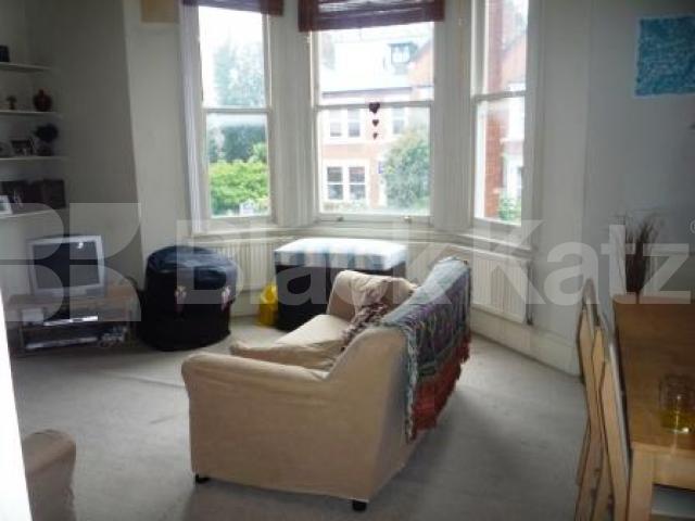 			LET, 2 Bedroom, 1 bath, 1 reception Flat			 Crouch Hill, CROUCH END