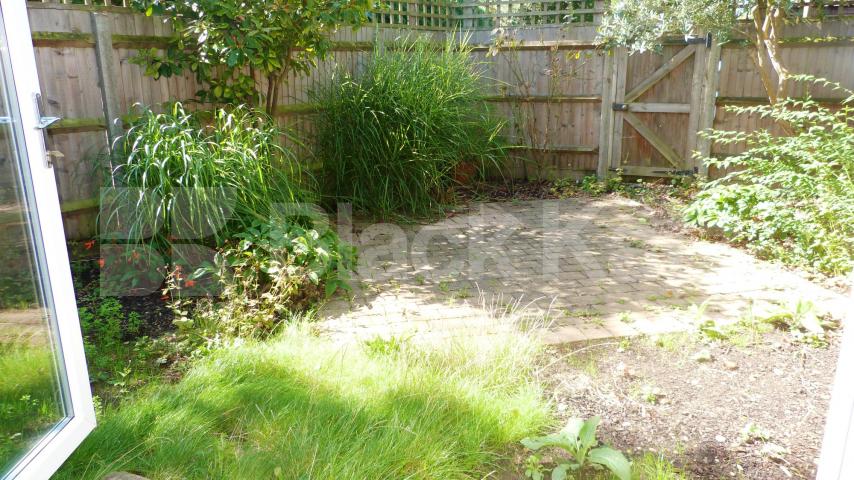 			3 Bedroom, 1 bath, 1 reception House			 Muswell Avenue, Muswell Hill